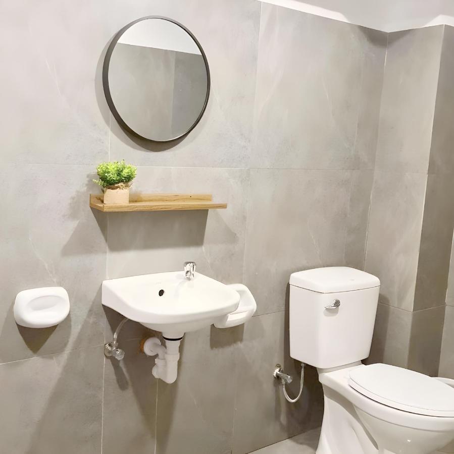 New Modern Home Near Airport, Beach And Fast Wi-Fi Sudtungan Exterior foto