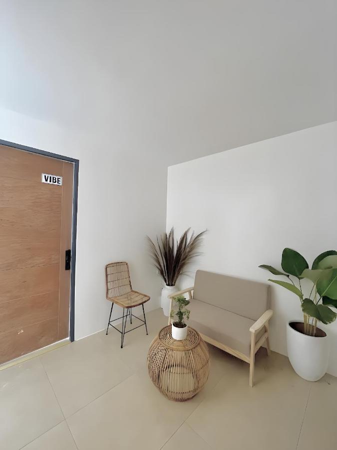 New Modern Home Near Airport, Beach And Fast Wi-Fi Sudtungan Exterior foto